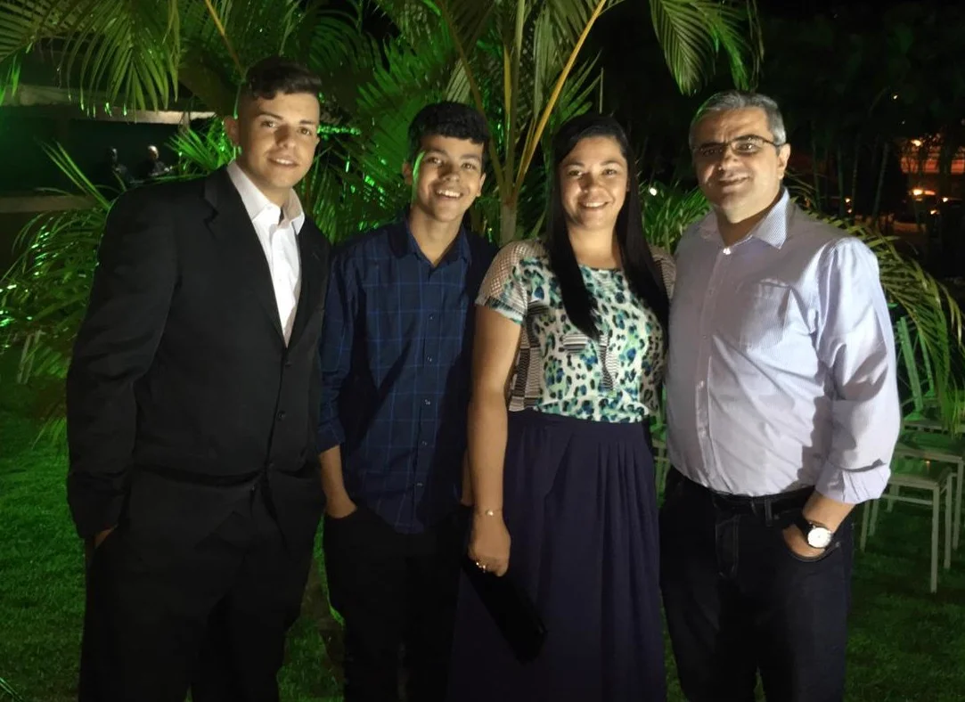 Paulo Henrique e família